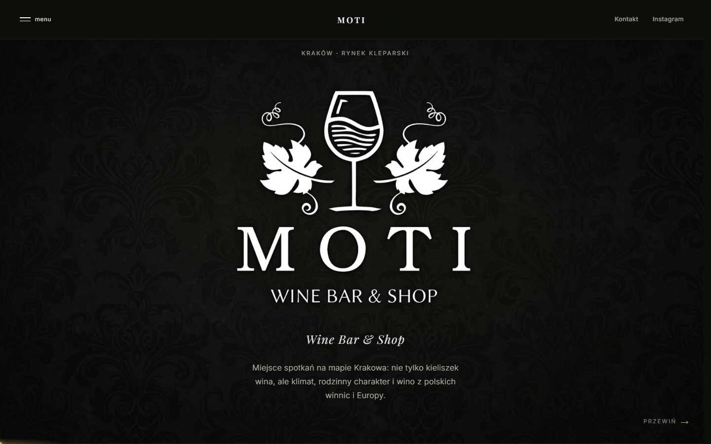 Strona Moti Wine Bar and Shop: ciemne wejście z logo i adresem lokalu w Krakowie.